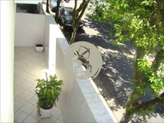 Imagem OPORTUNIDADE! SOBRADO DE ESQUINA PROXIMO AO CANAL 6 ACEITA APARTAMENTO EM SANTOS DE MENOR VALOR COMO...