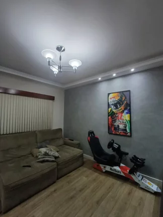 Imagem Casa de vila para venda em Vila Santa Terezinha com 2 quartos, sendo 1 suíte, 155m2