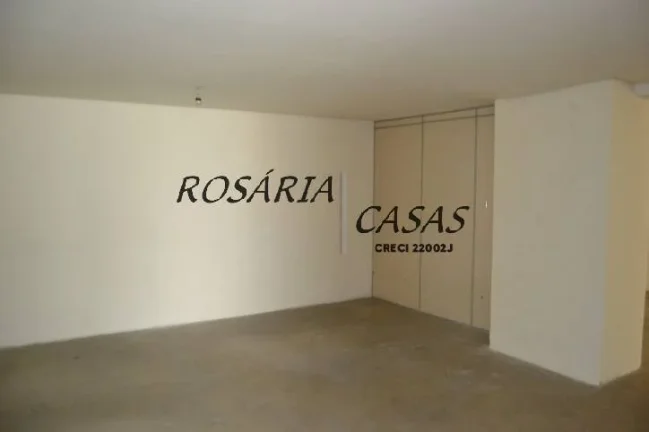 Imagem PINHEIROS - Prédio com loja pronta para uso