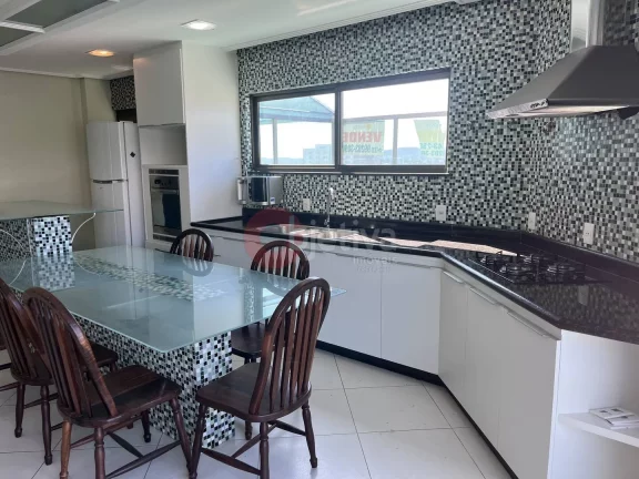 Imagem Cobertura duplex, 4 quartos, área de lazer privativa, Braga - Cabo Frio