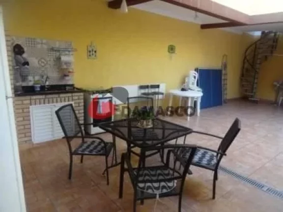 Imagem Casa à venda 5 Quartos, 5 Suites, 4 Vagas, 305M², Vila Califórnia, São Paulo - SP