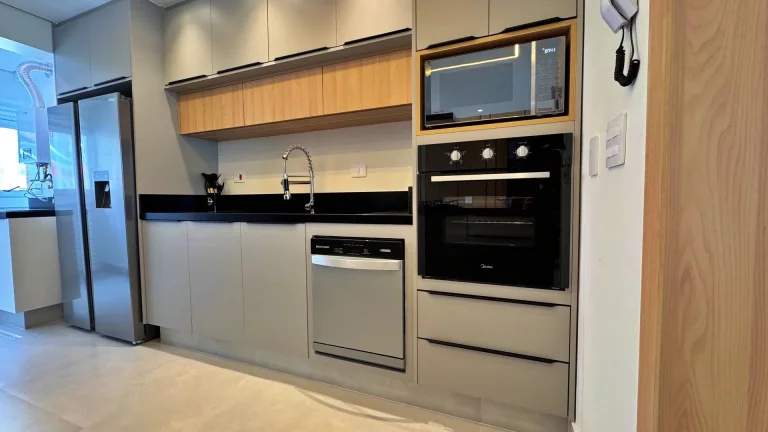 Imagem Apartamento com 3 dormitórios à venda, 143 m por R$ 5.750.000,00 - Riviera