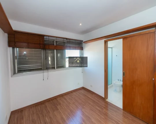 Imagem LOCAÇÃO APARTAMENTO ITAIM 98,00 M ÁREA ÚTIL 2 DORMITÓRIOS 1 DELES SUÍTE SALA AMPLA JANELÕES COZINHA AMERICANA 1 VAGA FACE LESTE LINDA VISTA CIDADE