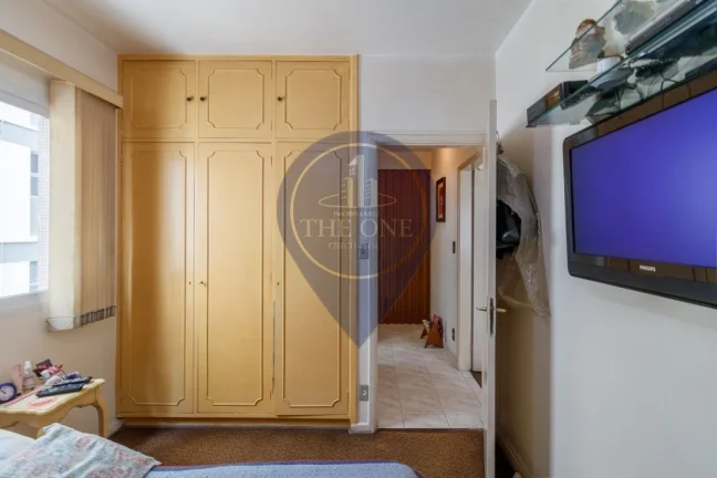 Imagem Apartamento à Venda em Indianópolis, São Paulo-SP: 2 Quartos, 2 Salas, 2 Banheiros, 1 Vaga de Garagem, 73m² de Área. Venha Conferir!