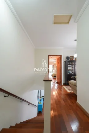 Imagem Vila Clementino – Sobrado à Venda 3 Suítes | 3 Vagas | 244 m² de Área Construída