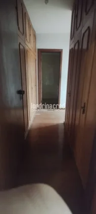 Imagem Apartamento no Edifício Mediterrâneo com 3 Quartos (1 Suíte), 4 Banheiros, Sacada, Sala Ampla, Cozinha e 2 Vagas de Garagem – Conforto e Espaço!