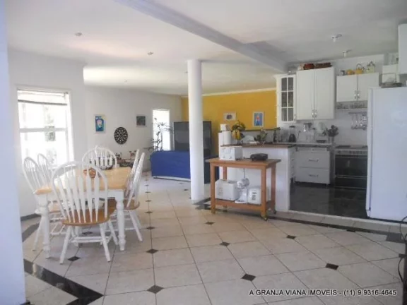 Imagem Casa com 6 dormitórios à venda, 640 m² por R$ 2.000.000,00 - Granja Viana - Jandira/SP