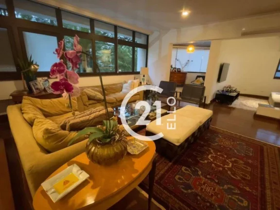 Imagem Campo Belo, 247m², 3 suítes, reformado
