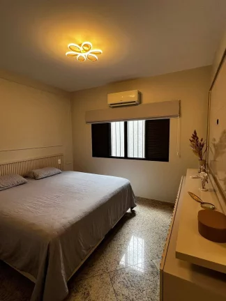 Imagem SOBRADO - OSASCO/CENTRO - à venda com 354m², 4 quartos e 4 vagas