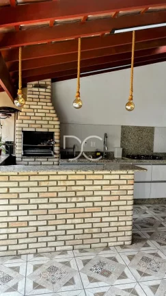 Imagem Villa Flora - Casa à venda no bairro Chácaras Residenciais Santa Maria - Votorantim/SP