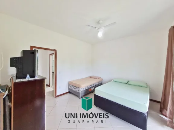 Imagem Casa com excelente terreno em condomínio fechado a venda em Guarapari - Lagoa da Praia