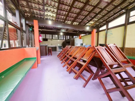 Foto do imóvel: ALUGA - SE APARTAMENTO Á 600 DA PRAIA DE MAITINGA - BERTIOGA - SP.