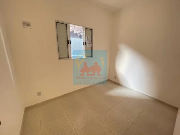 Imagem Casa com Piscina na Praia de Itanhaém, R$ 298mil