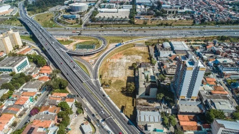 Imagem Terreno no Centro de São Bernardo do Campo-SP com 6.845,19 m²