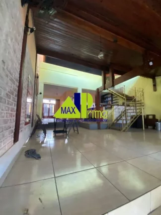 Imagem Salão Comercial de Alto Padrão para Locação na Penha de França, São Paulo-SP: 1 Sala, 3 Banheiros, 90m² de Área