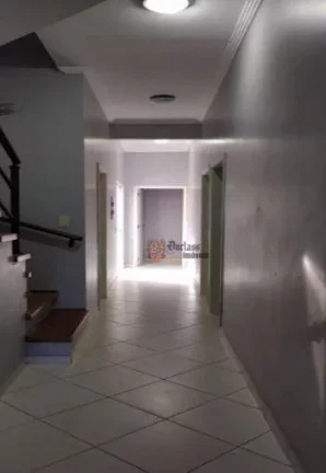 Imagem Casa com 3 suítes à venda, 290 m² por R$ 1.800.000 - Jardim Celeste - Jundiaí/SP