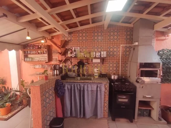 Imagem Casa à venda em Vila Santana, Zona Leste - Sorocaba/SP