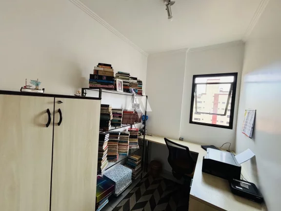 Imagem Apartamento à venda 3 dormitórios,2 suítes e 2 vagas demarcadas - Pompéia / Santos