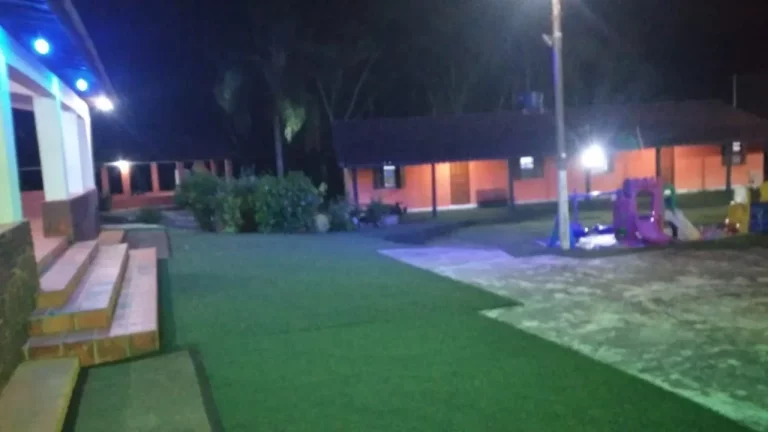 Imagem Sítio com 8 dormitórios à venda, 47 m² por R$ 1.200.000,00 - Biritiba Ussu - Mogi das Cruzes/SP