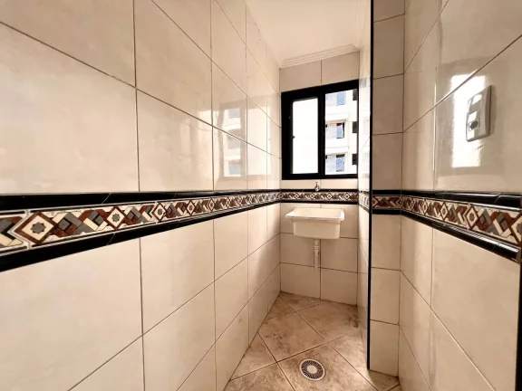 Imagem Excelente Apartamento com um dormitório Guilhermina cidade de Praia Grande.