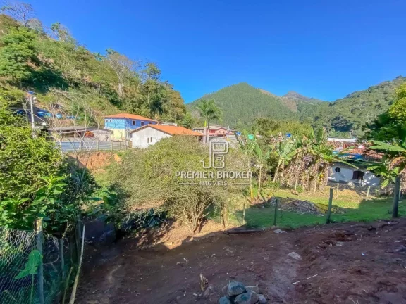 Imagem Casa à venda, 100 m² por R$ 330.000,00 - Pessegueiros - Teresópolis/RJ