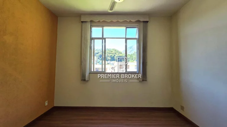 Imagem Apartamento à venda, 56 m² por R$ 320.000,00 - Tijuca - Teresópolis/RJ