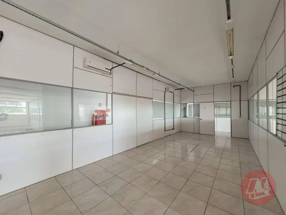 Imagem Prédio para alugar, 3700 m² por R$ 74.703,51/mês - Navegantes - Porto Alegre/RS