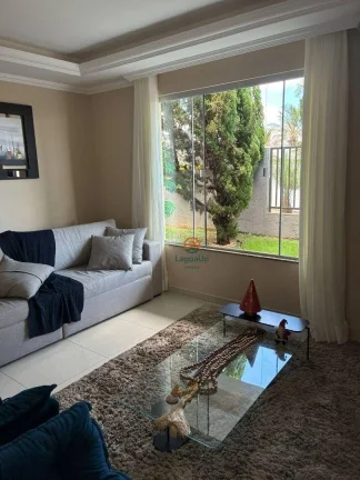 Imagem Casa com 3 dormitórios à venda, 157 m² por R$ 990.000,00 - Condomínio Estância do Vale - Lagoa Santa/MG