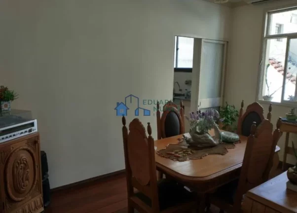 Foto do imóvel: Ótimo apartamento de 04 quartos no Bairro Santo Antônio.