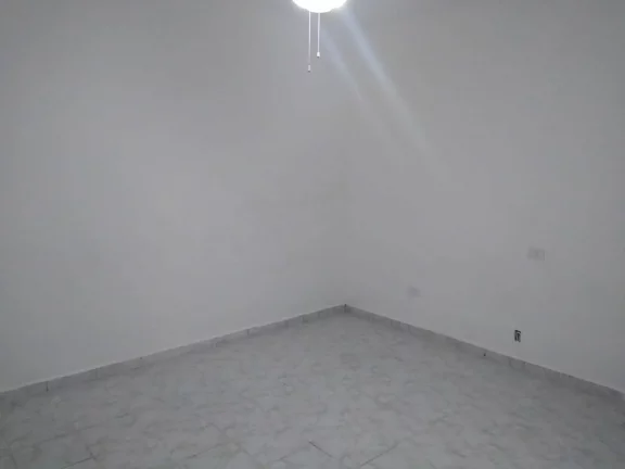Imagem Casa Terreá 100 m² com 2 Dormitórios, 1 Banheiro e 1 Vaga!