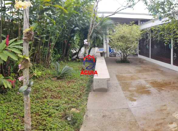 Imagem Lindíssima casa de condomínio na Domingas Dias pertinho da praia!!