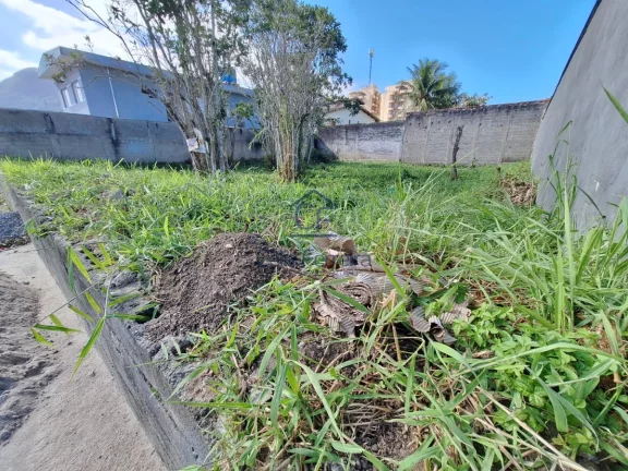 Imagem Excelente terreno à venda 400m da praia Martim de Sá - Caraguatatuba/SP