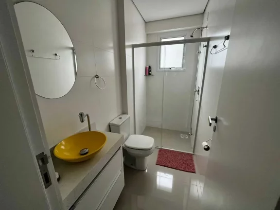 Imagem Apartamento alto padrão com 3 suítes e 3 vagas de garagem em Balneário Camboriú/SC