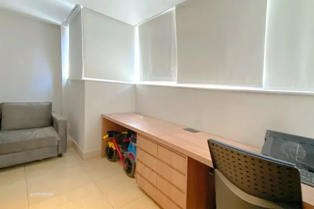 Imagem Este apartamento localizado em Belo Horizonte oferece uma combinação perfeita de conforto e pratic...