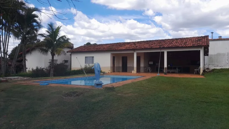 Imagem CHÁCARA COM PLAYGROUND E PISCINA NA CHÁCARAS REUNIDAS
