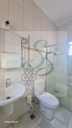 Imagem Venda de casa na Vila Nunes, Lorena. 3 dormitórios sendo 1 suíte, sala, cozinha com armários, área de serviço, 3 banheiros, 2 vagas de garagem cober