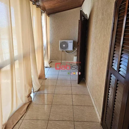 Imagem Casa com 3 dormitórios à venda, 107 m² por R$ 620.000,00 - Jardim Olinda - Cabo Frio/RJ