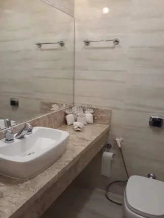 Imagem Apartamento Frente Mar com 3 dormitórios à venda na Barra Sul de Balneário Cambo