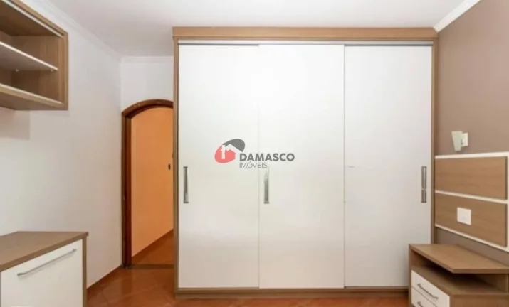 Imagem Casa à venda 2 Quartos, 2 Vagas, 100M², Jardim Las Vegas, Santo André - SP