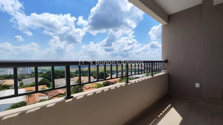 Imagem Este charmoso apartamento oferece uma suíte aconchegante e um living espaçoso para até três ambi...