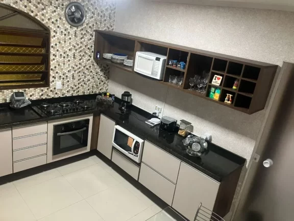 Imagem Sobrado com 3 dormitórios à venda, 151 m² por R$ 550.000,00 - Vila Amélia - Poá/SP