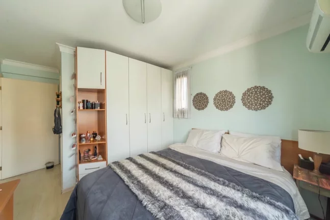Imagem Apartamento à venda em Porto Alegre, Menino Deus, com 2 quartos, 65m2