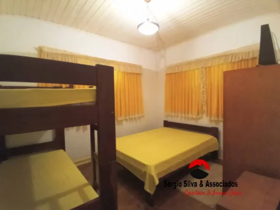 Imagem Casa a Venda por R$ 490.000,00 no Vale Encantado em Campos do Jordão/SP.