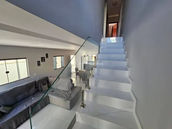Imagem Casa à Venda