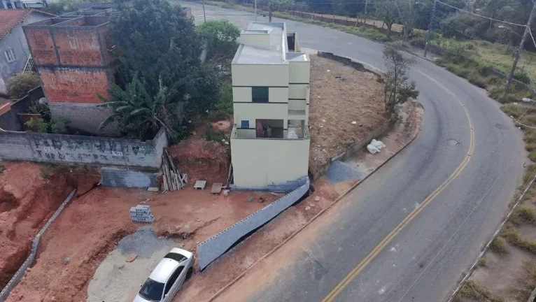Imagem Casa com 3 dormitórios à venda, 94 m² por R$ 575.000,00 - Jardim das Flores - Suzano/SP