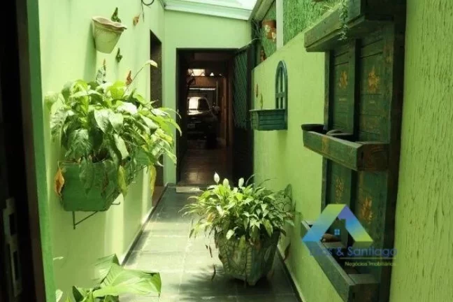 Imagem Casa à venda com 163m², 3 quartos e 3 vagas