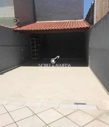 Imagem Casa ótima localização, 600 m. do mar!