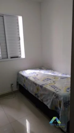 Imagem Lindo apartamento todo reformado decorado com 3 dormitórios e ótima localização