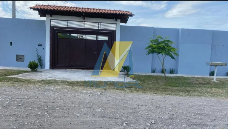 Imagem Chácara completa em Piracicaba com porteira fechada