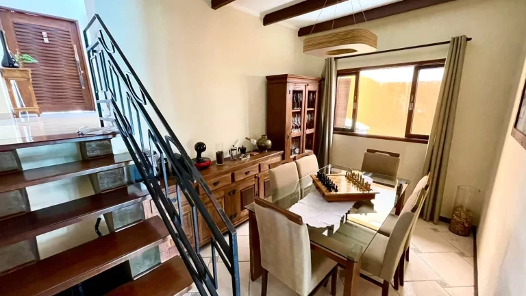 Imagem Cond SP II. Linda casa estilo rústico moderno, com arquitetura exclusiva!!